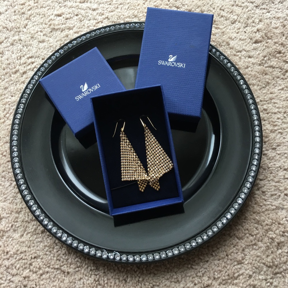 Swarvoski dangle earring